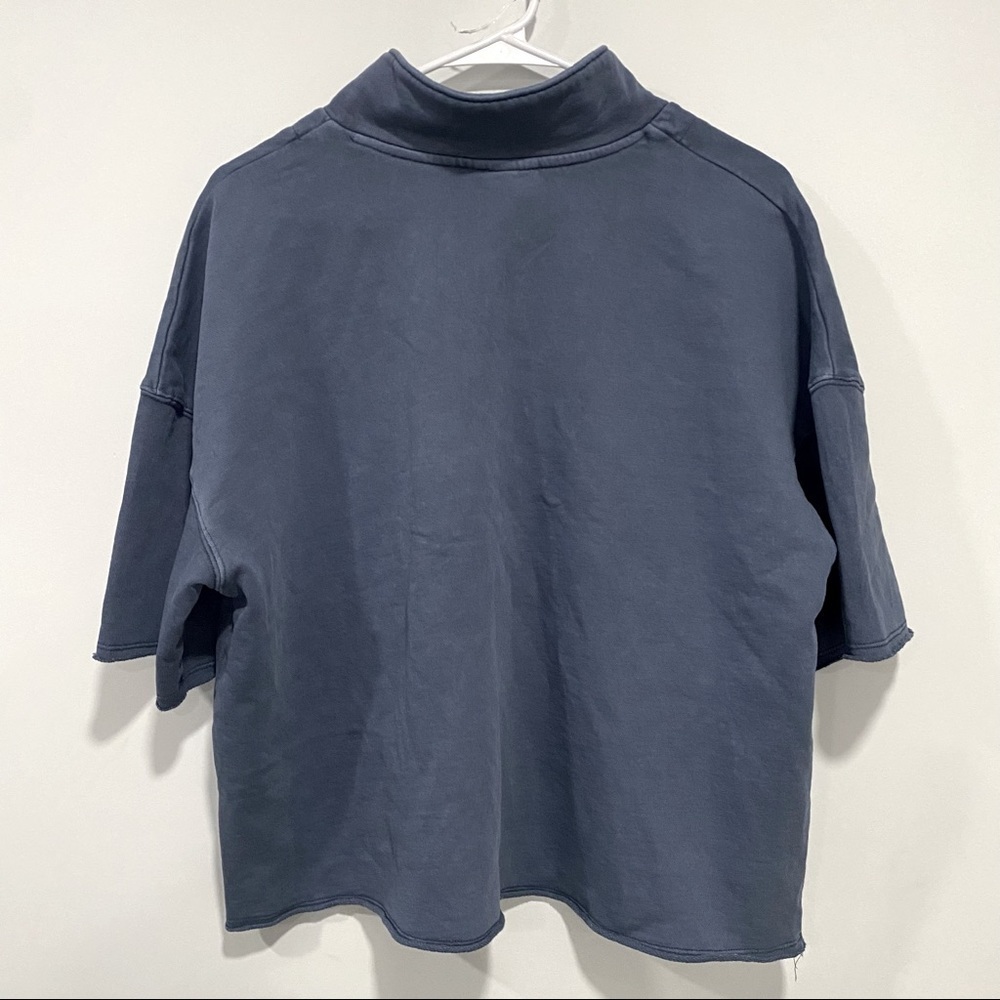 Universal Thread™ Women's Short Sleeve Collared
French Terry Shirt Dark Blue XL - Picture 4 of 6